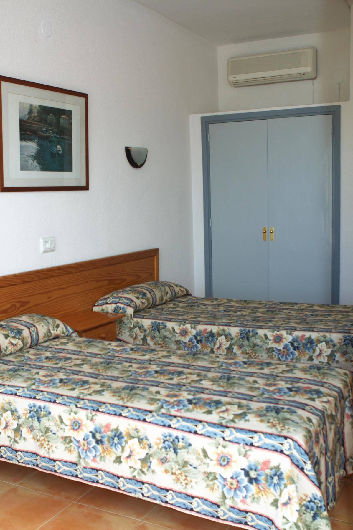 Hostal Anibal - Ab Group San Antonio  Exterior photo