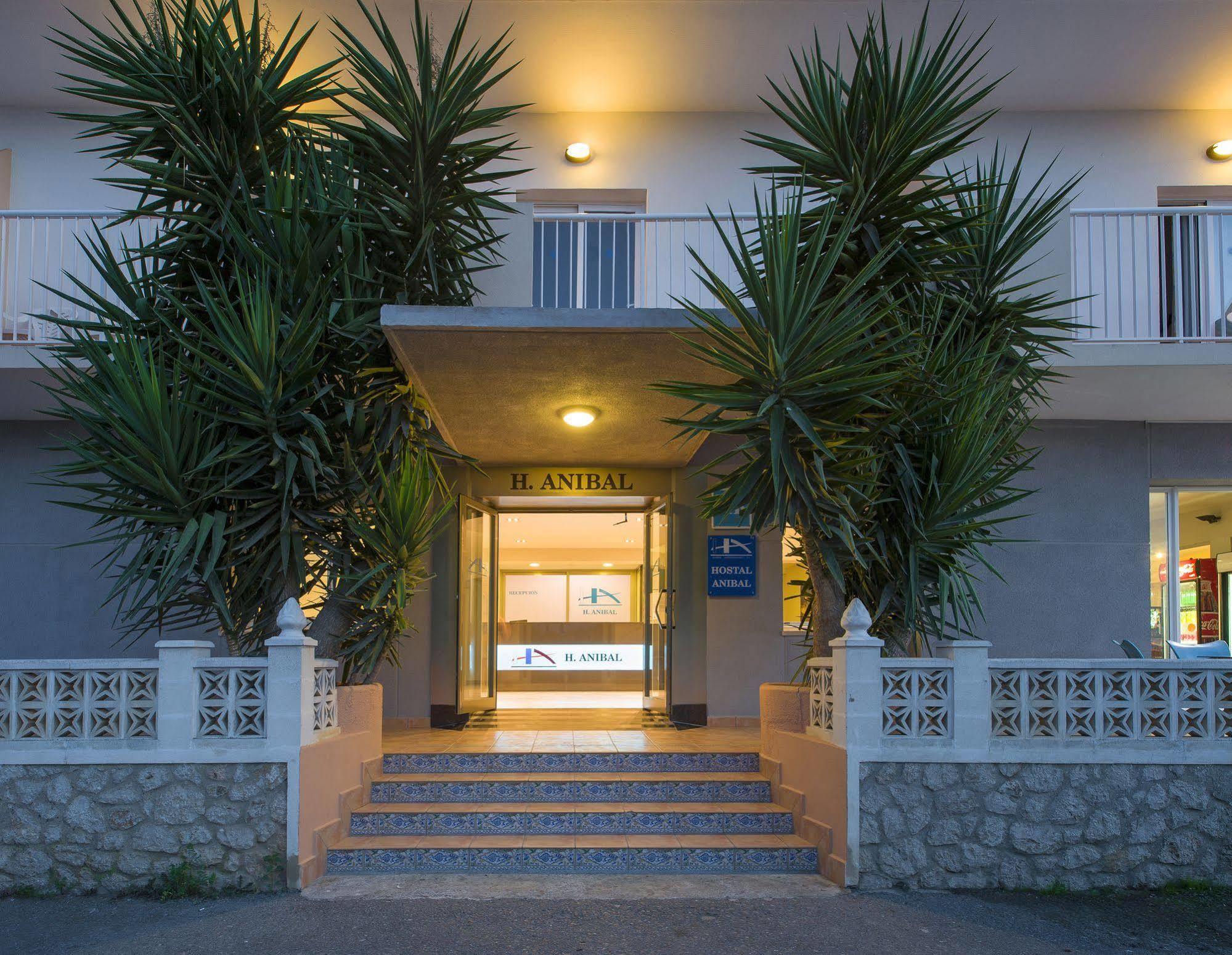 Hostal Anibal - Ab Group San Antonio  Exterior photo